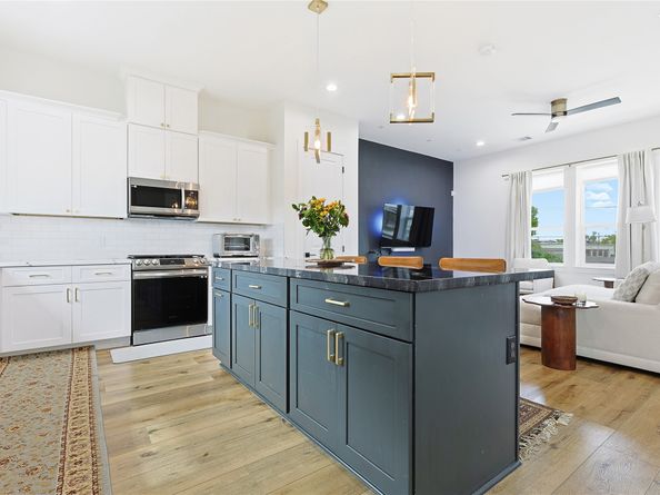 730 E 33rd Street, Houston TX 77022