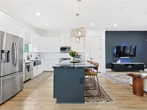 730 E 33rd Street, Houston TX 77022