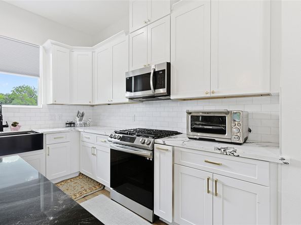 730 E 33rd Street, Houston TX 77022