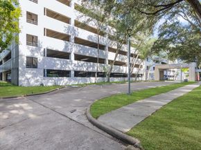 9800 Centre Parkway 1004, Houston TX 77036