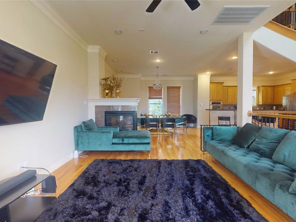 7127 Windwater Lagoon, Houston TX 77036