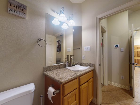 7127 Windwater Lagoon, Houston TX 77036