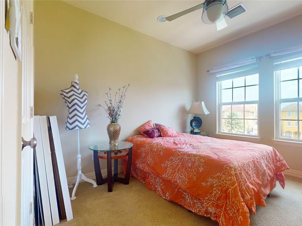 7127 Windwater Lagoon, Houston TX 77036