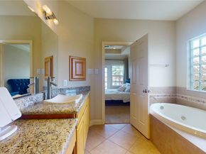 7127 Windwater Lagoon, Houston TX 77036