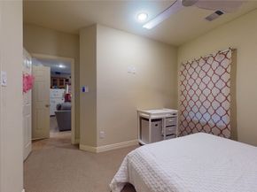 7127 Windwater Lagoon, Houston TX 77036