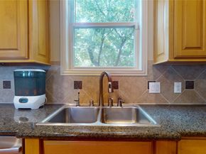 7127 Windwater Lagoon, Houston TX 77036