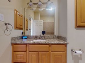 7127 Windwater Lagoon, Houston TX 77036
