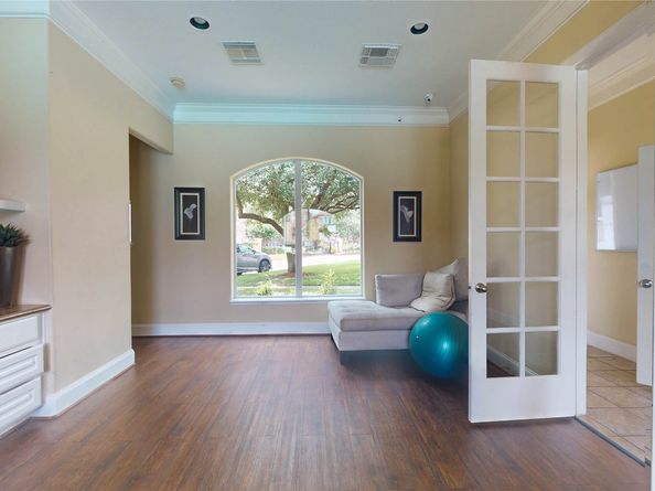 7127 Windwater Lagoon, Houston TX 77036