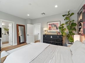 819 Woodcrest Drive, Houston TX 77018