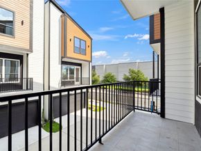 4013 Griggs Road D, Houston TX 77021