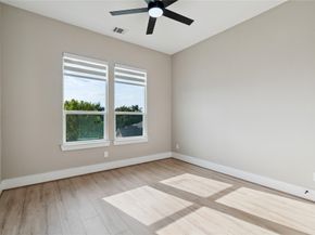 4013 Griggs Road D, Houston TX 77021
