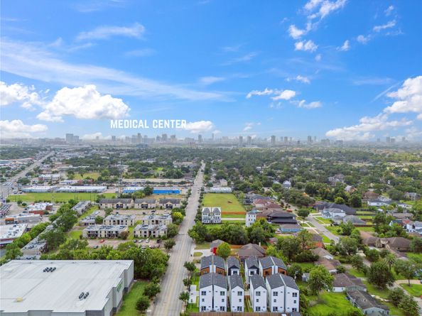 4013 Griggs Road D, Houston TX 77021