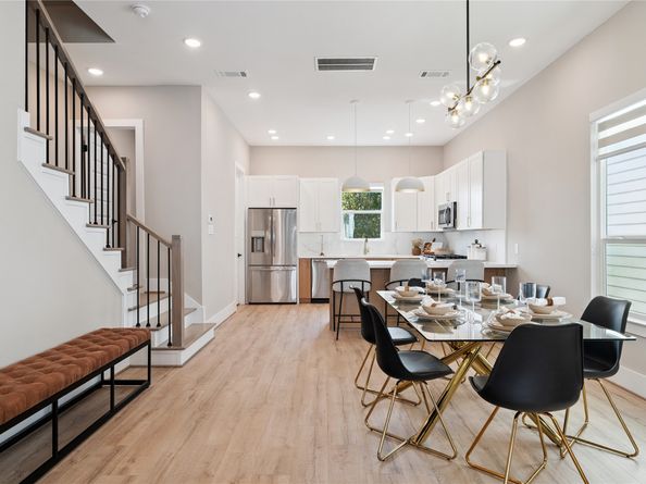 4013 Griggs Road D, Houston TX 77021