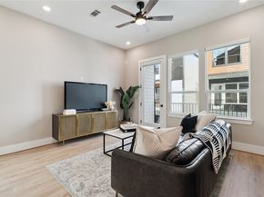 4013 Griggs Road D, Houston TX 77021