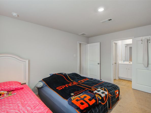 8007 Vanilla Orchid Drive, Houston TX 77016