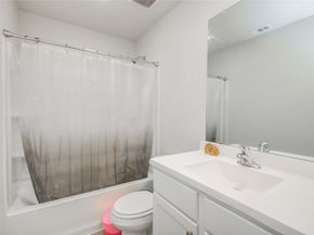 8007 Vanilla Orchid Drive, Houston TX 77016
