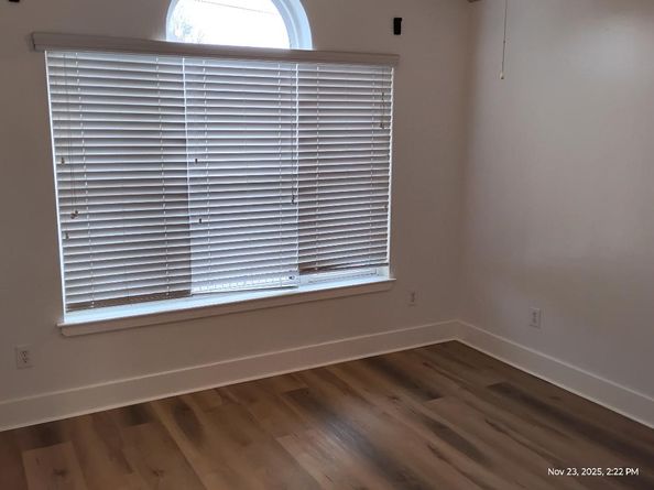 5941 South Loop E 104, Houston TX 77033