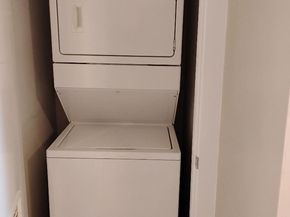 5941 South Loop E 104, Houston TX 77033