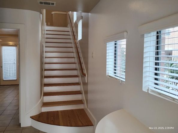 5941 South Loop E 104, Houston TX 77033