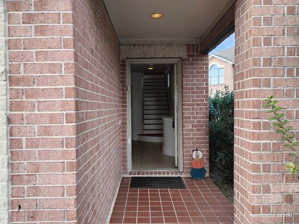 5941 South Loop E 104, Houston TX 77033