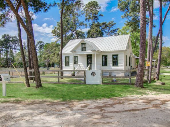 14203 Cypress Creek Boulevard, Cypress TX 77429