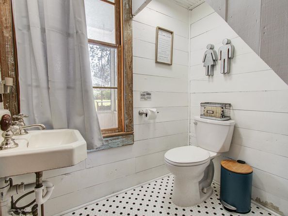 14203 Cypress Creek Boulevard, Cypress TX 77429