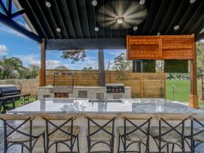 14203 Cypress Creek Boulevard, Cypress TX 77429