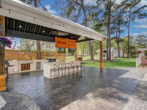 14203 Cypress Creek Boulevard, Cypress TX 77429