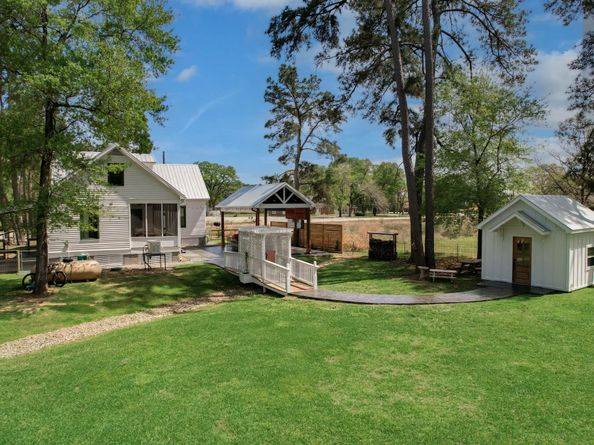 14203 Cypress Creek Boulevard, Cypress TX 77429