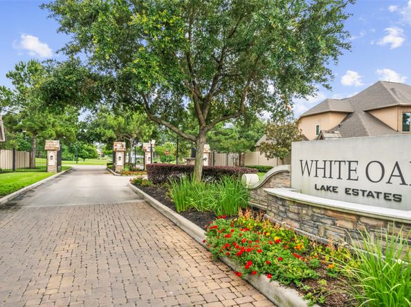 13803 Oak Fair Bend, Cypress TX 77429