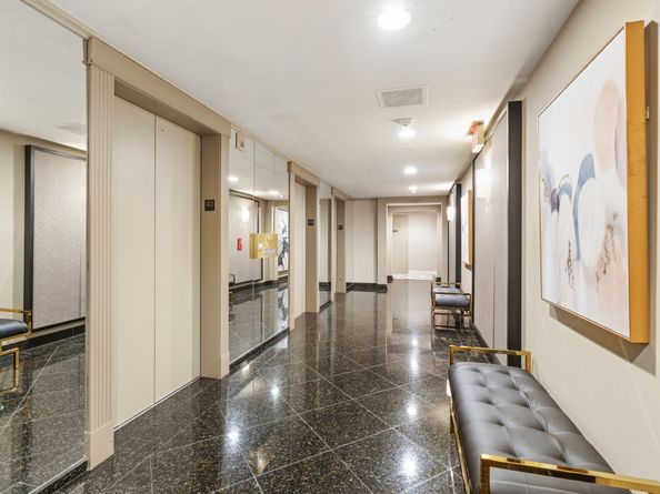 2001 Holcombe Boulevard PH4, Houston TX 77030