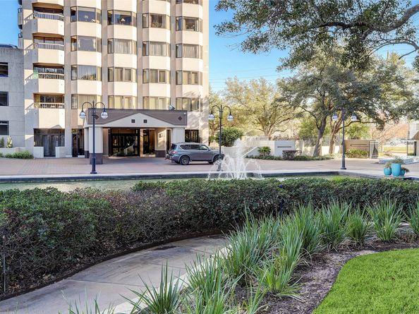 2001 Holcombe Boulevard 2401, Houston TX 77030