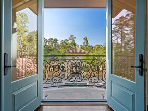 11 Palmer Crest, The Woodlands TX 77381