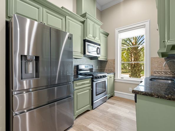 11 Palmer Crest, The Woodlands TX 77381