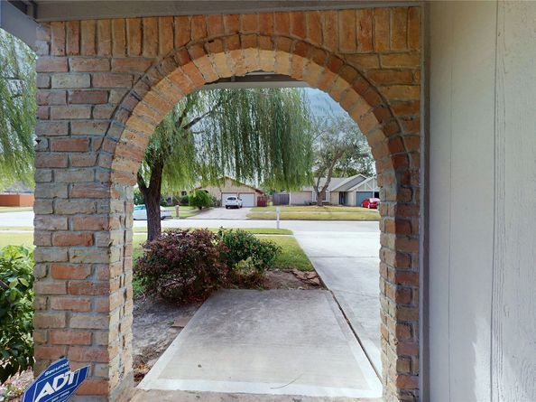 10543 Sagecanyon Drive, Houston TX 77089