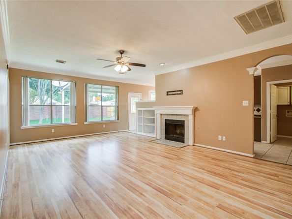 4731 SilverLake Drive, Sugar Land TX 77479