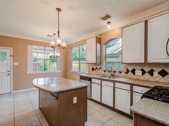 4731 SilverLake Drive, Sugar Land TX 77479