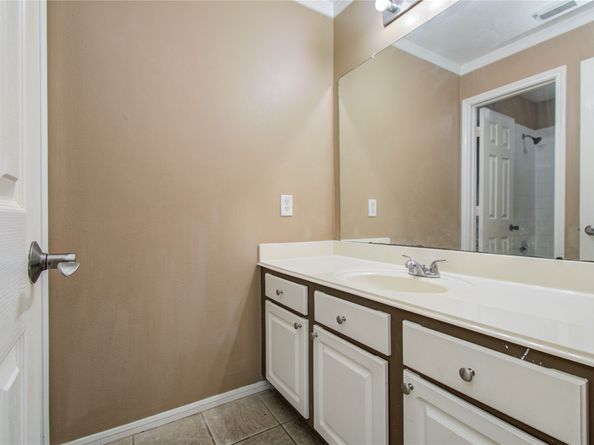 4731 SilverLake Drive, Sugar Land TX 77479
