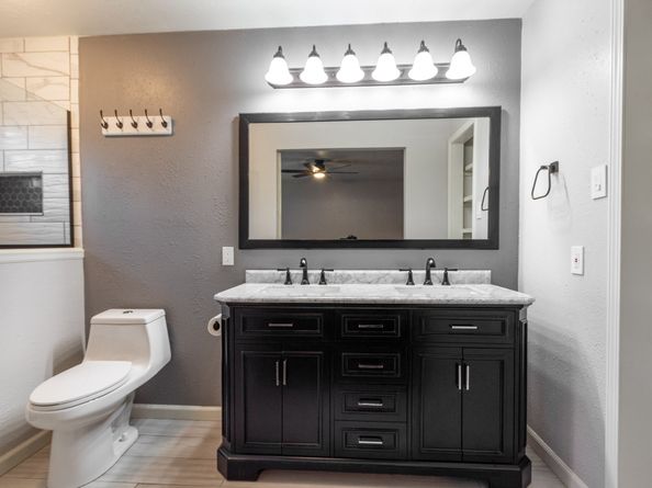 2438 Tall Ships Drive, Friendswood TX 77546