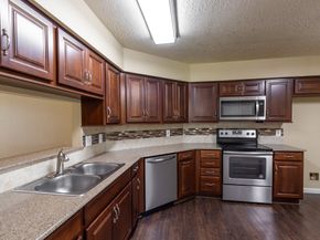 2438 Tall Ships Drive, Friendswood TX 77546