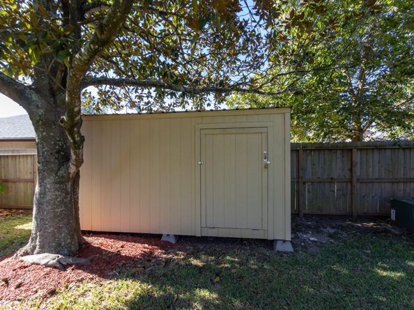 2438 Tall Ships Drive, Friendswood TX 77546