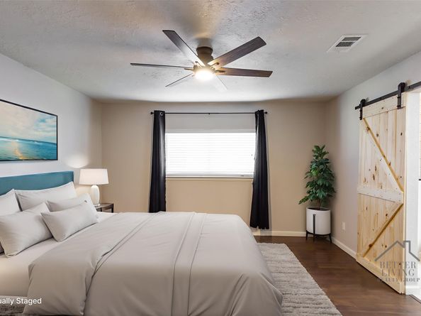 2438 Tall Ships Drive, Friendswood TX 77546