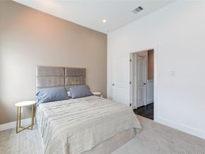 5831 Dolores Street, Houston TX 77057