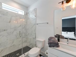 5831 Dolores Street, Houston TX 77057