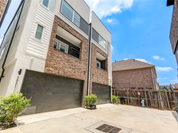 5831 Dolores Street, Houston TX 77057