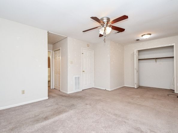 13931 Hollowgreen Drive, Houston TX 77082