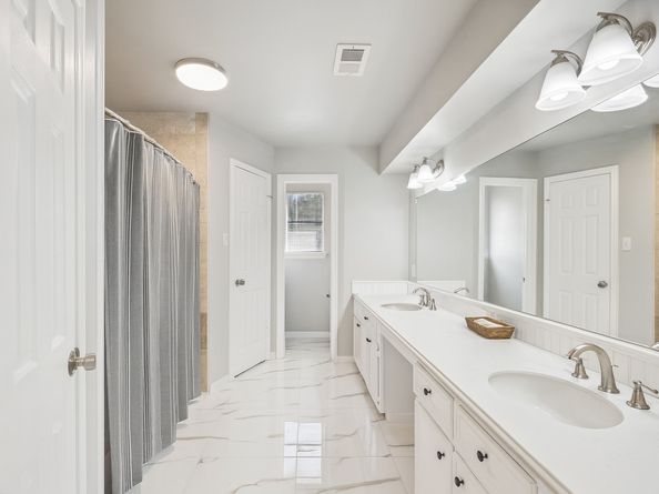 6511 Las Brisas Drive, Houston TX 77083