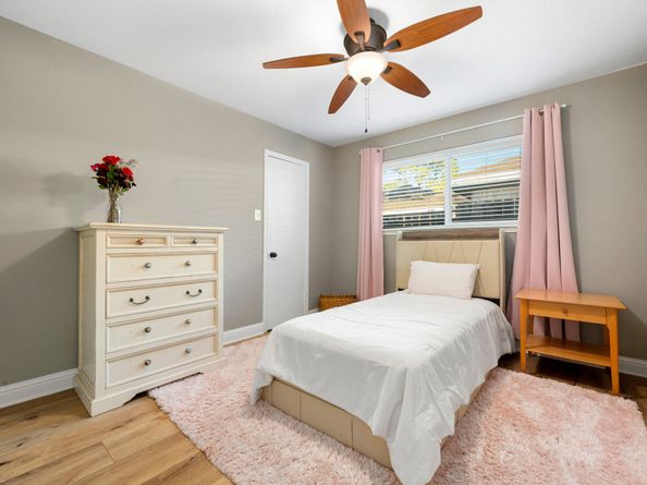 14002 Ella Lee Lane, Houston TX 77077
