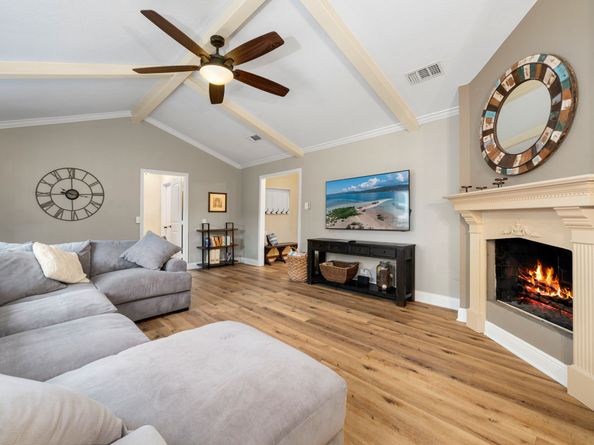 14002 Ella Lee Lane, Houston TX 77077