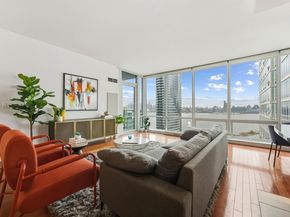 1 Shore Lane 2207, Jersey City NJ 07310